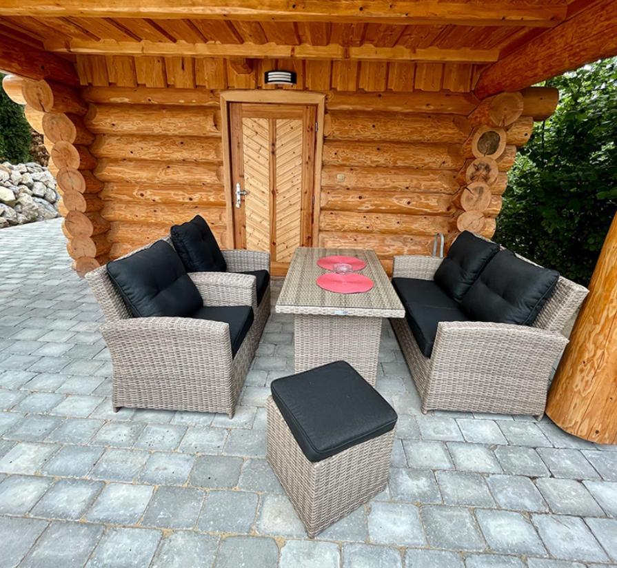Zrubovy Dom 1 V Panorama Parku Holiday home Nezbudska Lucka