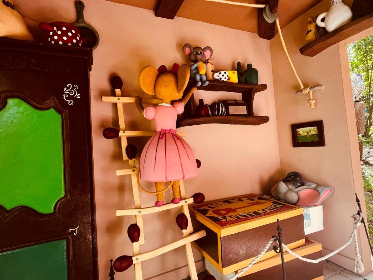 Holiday home Zrubovy Dom 1 V Panorama Parku Nezbudska Lucka
